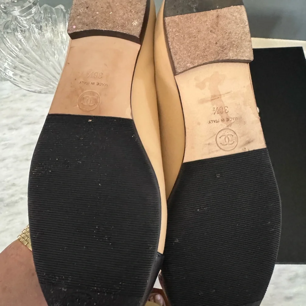 Chanel ballet flats Lambskin
Beige & Black 38.5 - Picture 3 of 15